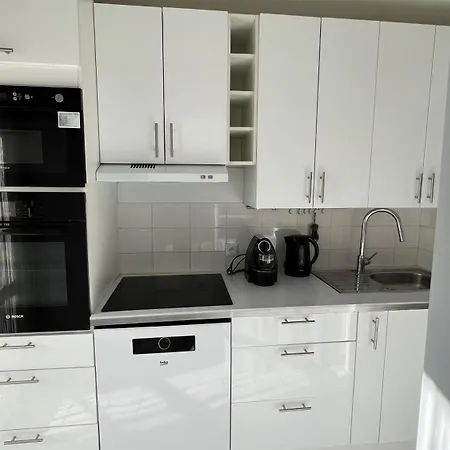 Riviera Apartman *