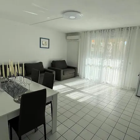 Riviera Apartman