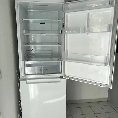 Riviera Apartman *