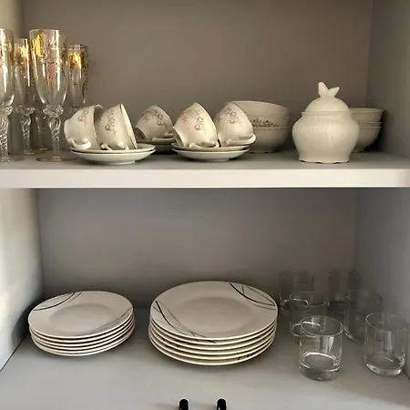Riviera Apartman *